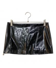 Acne studios（アクネ ストゥディオズ）の古着「サイドジップエナメルミニスカート」｜ブラック