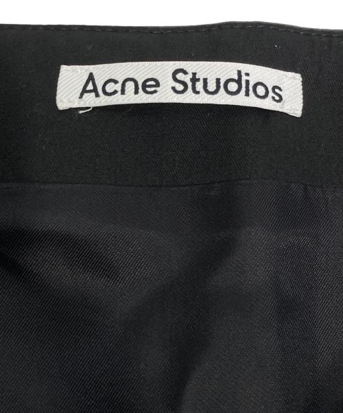 Acne studios（アクネ ストゥディオズ）ACNE STUDIOS (アクネ ストゥディオズ) サイドジップエナメルミニスカート ブラック サイズ:34の古着・服飾アイテム