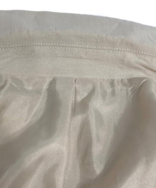 allureville（アルアバイル）allureville (アルアバイル) バイオリネンストレッチロングジャケット ベージュ サイズ:2の古着・服飾アイテム