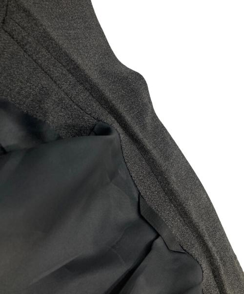 Yohji Yamamoto D'URBAN A.A.R（ヨウジ ヤマモト × ダーバンアール）Yohji Yamamoto D'URBAN A.A.R (ヨウジ ヤマモト × ダーバンアール) セットアップスーツ グレー サイズ:不明の古着・服飾アイテム