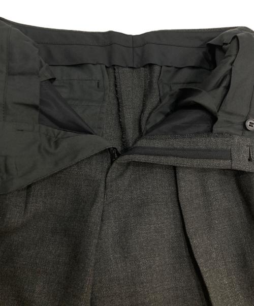 Yohji Yamamoto D'URBAN A.A.R（ヨウジ ヤマモト × ダーバンアール）Yohji Yamamoto D'URBAN A.A.R (ヨウジ ヤマモト × ダーバンアール) セットアップスーツ グレー サイズ:不明の古着・服飾アイテム