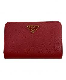 PRADA（プラダ）の古着「SAFFIANO TRIANGOLO 二つ折り財布」｜レッド