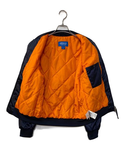 adidas（アディダス）adidas (アディダス) ロゴ刺繍MA-1ジャケット ネイビー サイズ:Sの古着・服飾アイテム