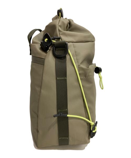 ELLIKER（エリカー）ELLIKER (エリカー) Nidder Roll Top Crossbody Bag 6L ネイダー ロールトップ クロスボディバッグ 6L グリーンの古着・服飾アイテム