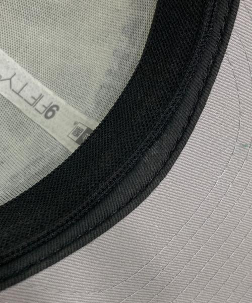 New Era（ニューエラ）New Era (ニューエラ) KANDYTOWN (キャンディタウン) THE CAP (ザ キャップ) 9FIFTY collection キャップ ベージュ×ブラックの古着・服飾アイテム