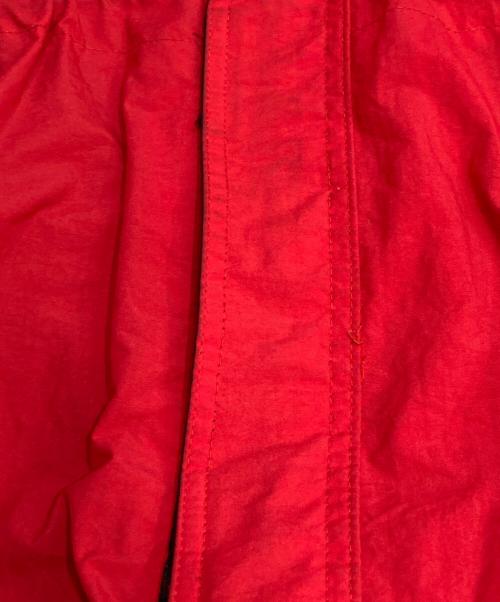 marlboro（マルボロ）marlboro (マルボロ) マウンテンパーカー レッド サイズ:XLの古着・服飾アイテム