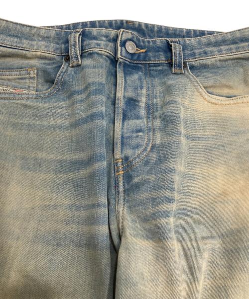 DIESEL（ディーゼル）DIESEL (ディーゼル) メンズ デニム スリム ブーツカット D-BUCK  インディゴ サイズ:W30の古着・服飾アイテム