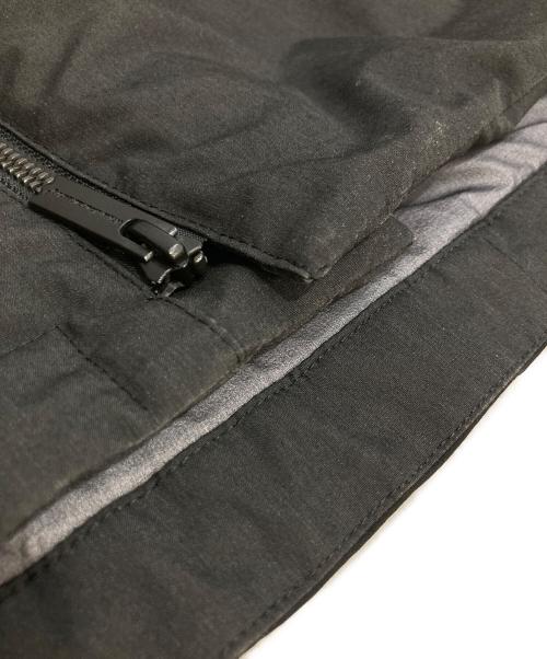 WHITE MOUNTAINEERING（ホワイトマウンテ二アニング）WHITE MOUNTAINEERING (ホワイトマウンテ二アニング) スタンドカラー パデッド ジャケット/STAND COLLOR PADDED JACKET ブラック サイズ:2の古着・服飾アイテム