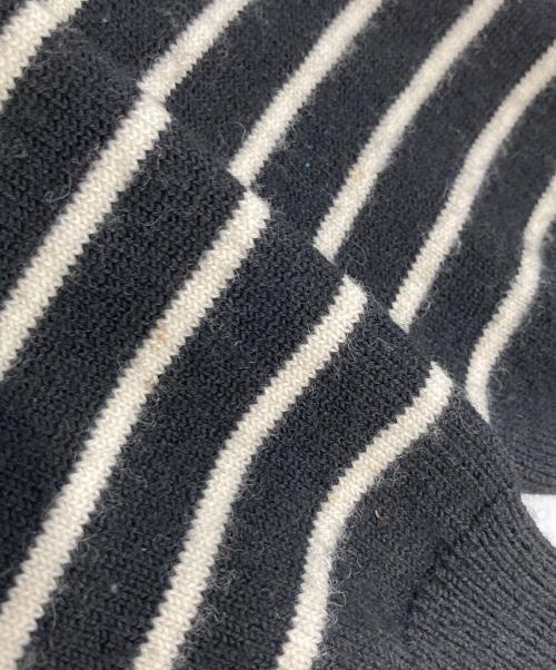 CELINE（セリーヌ）CELINE (セリーヌ) 'marin' sweater in wool ショルダーボタンボーダーニット ホワイト×ブラック サイズ:Sの古着・服飾アイテム