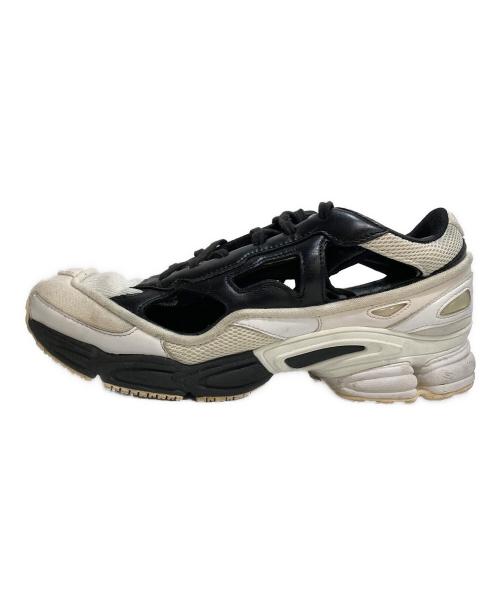 adidas（アディダス）adidas (アディダス) RAF SIMONS (ラフシモンズ) Replicant Ozweego/レプリカント オズウィーゴ ホワイト×ブラック サイズ:26.5の古着・服飾アイテム