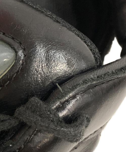 adidas（アディダス）adidas (アディダス) RAF SIMONS (ラフシモンズ) Replicant Ozweego/レプリカント オズウィーゴ ホワイト×ブラック サイズ:26.5の古着・服飾アイテム