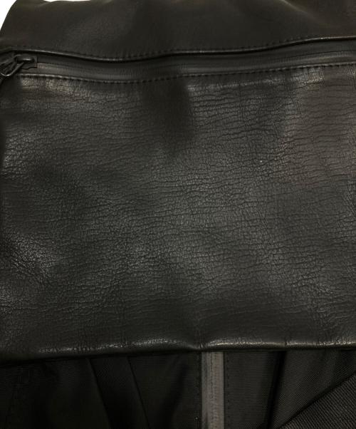 EAR（イア）EAR (イア) レザーコンビライトリュック ブラックの古着・服飾アイテム