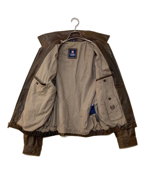 CHAPS（チャップス）CHAPS (チャップス) ロゴ刺繍スイング型レザージャケット ブラウン サイズ:Mの古着・服飾アイテム