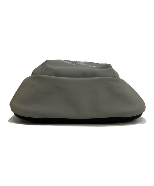 ARC'TERYX（アークテリクス）ARC'TERYX (アークテリクス) ARRO WAIST グレーの古着・服飾アイテム