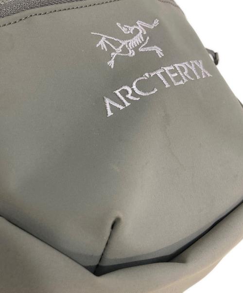 ARC'TERYX（アークテリクス）ARC'TERYX (アークテリクス) ARRO WAIST グレーの古着・服飾アイテム