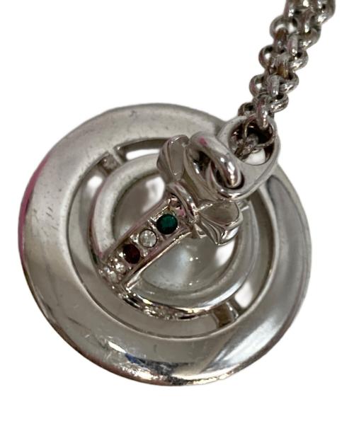 Vivienne Westwood（ヴィヴィアンウエストウッド）Vivienne Westwood (ヴィヴィアンウエストウッド) スモールオーブネックレス シルバーの古着・服飾アイテム