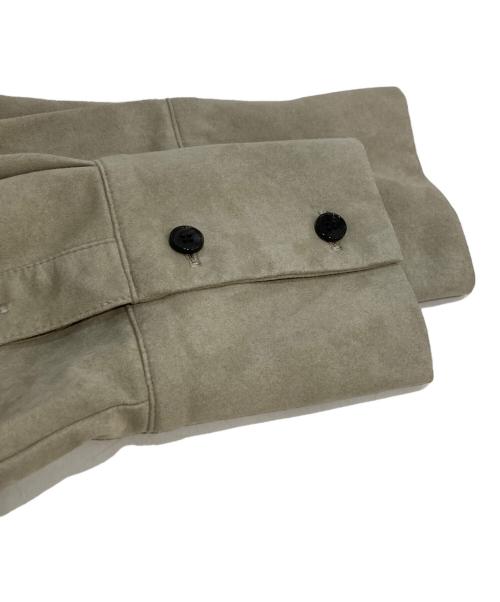 SACRA（サクラ）SACRA (サクラ) プレミアムシンセティック スエードシャツ ベージュ サイズ:38の古着・服飾アイテム