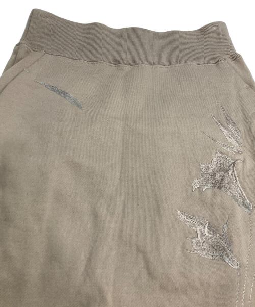 Mame Kurogouchi（マメクロゴウチ）Mame Kurogouchi (マメクロゴウチ) Floral Motif Embroidered Sweater Skirt ブラウン サイズ:1の古着・服飾アイテム