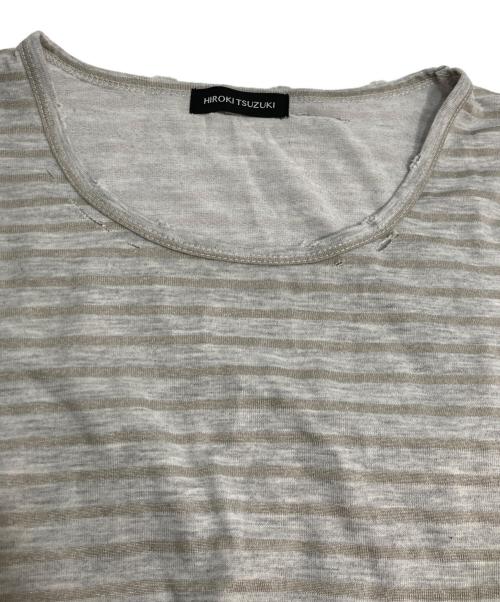 HIROKI TSUZUKI（ヒロキツズキ）HIROKI TSUZUKI (ヒロキツズキ) ダメージボーダーＴシャツ グレー サイズ:Fの古着・服飾アイテム