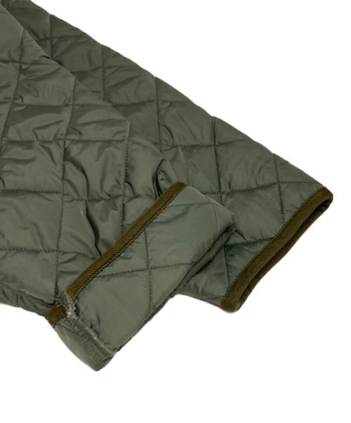 Barbour（バブアー）Barbour (バブアー) BEAUTY&YOUTH (ビューティーアンドユース) 別注キルティングコート オリーブ サイズ:36の古着・服飾アイテム