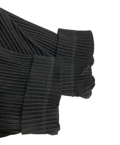 HOMME PLISSE ISSEY MIYAKE（オム プリッセ イッセイ ミヤケ）HOMME PLISSE ISSEY MIYAKE (オム プリッセ イッセイ ミヤケ) プリーツパンツ グリーン サイズ:2の古着・服飾アイテム