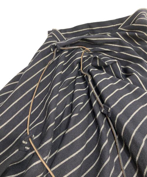 Vivienne Westwood ANGLOMANIA（ヴィヴィアンウエストウッドアングロマニア）Vivienne Westwood ANGLOMANIA (ヴィヴィアンウエストウッドアングロマニア) 変形スカート ネイビー サイズ:42の古着・服飾アイテム