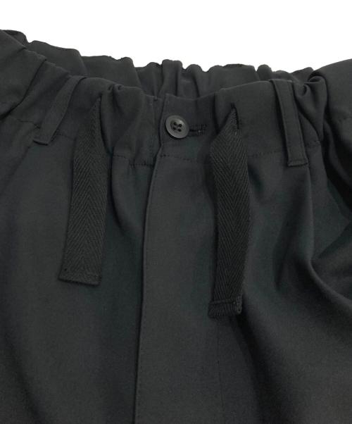 Graphpaper（グラフペーパー）Graphpaper (グラフペーパー) is-ness (イズネス) BALLOON EZ SHORT PANTS バルーンイージーショートパンツ ブラック サイズ:ONE SIZEの古着・服飾アイテム