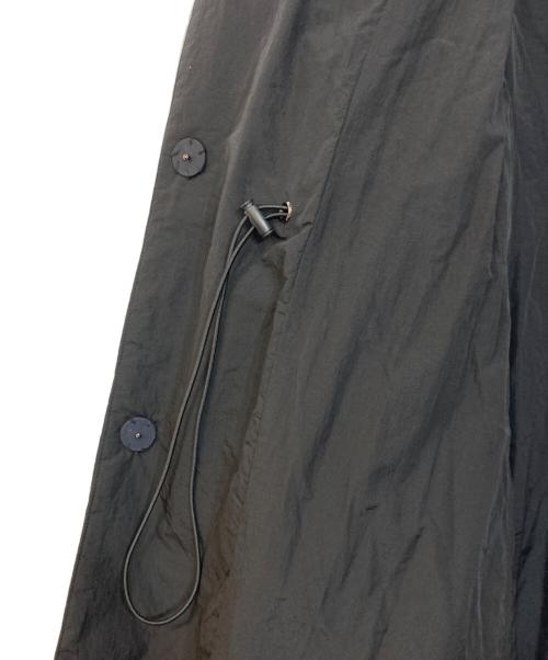 BEARDSLEY（ビアズリー）BEARDSLEY (ビアズリー) バルーン袖キルトコート ブラック サイズ:FREEの古着・服飾アイテム