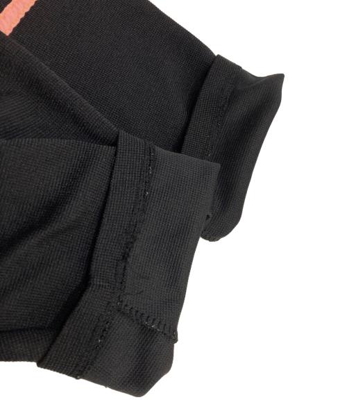 adidas（アディダス）adidas (アディダス) Vネックカットソー オレンジ×ブラック サイズ:不明の古着・服飾アイテム
