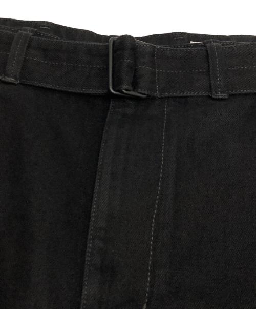 LEMAIRE（ルメール）LEMAIRE (ルメール) TWISTED BELTED PANTS ベルトデニムパンツ ブラック サイズ:Lの古着・服飾アイテム