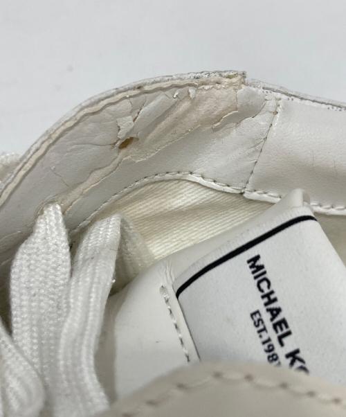 MICHAEL KORS（マイケルコース）MICHAEL KORS (マイケルコース) ローカットスニーカー ホワイト サイズ:9.5Mの古着・服飾アイテム