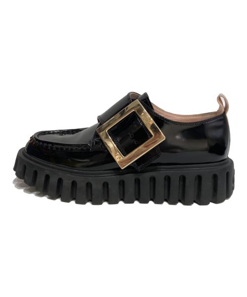 Roger Vivier（ロジェ ヴィヴィエ）Roger Vivier (ロジェ ヴィヴィエ) メタルバックル ローファー ブラック サイズ:38の古着・服飾アイテム