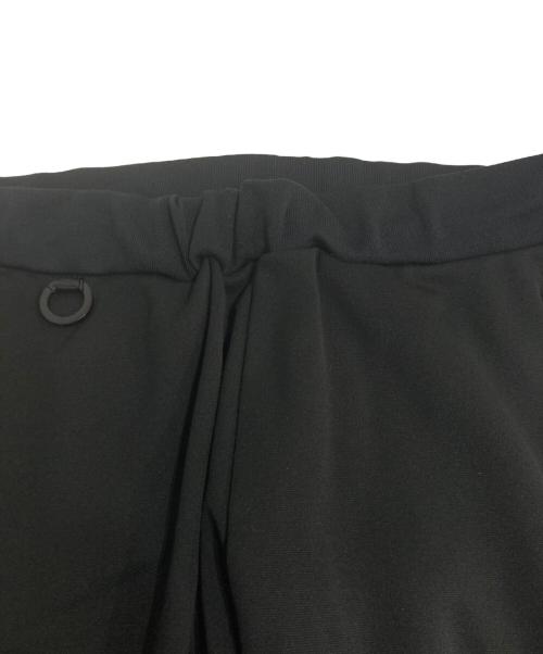 DESCENTE ALLTERRAIN（デザイント オルテライン）DESCENTE ALLTERRAIN (デザイント オルテライン) ストレッチスウェットパンツ ブラック サイズ:Lの古着・服飾アイテム