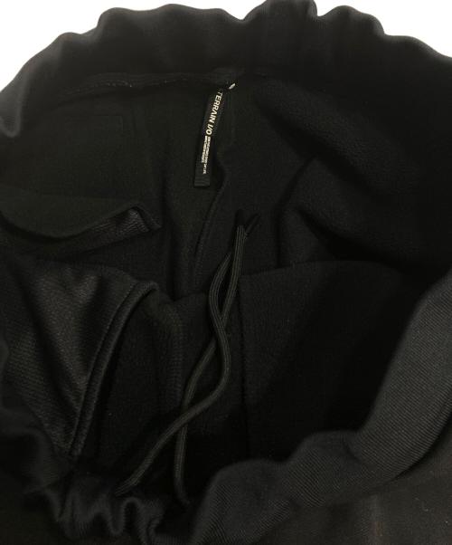 DESCENTE ALLTERRAIN（デザイント オルテライン）DESCENTE ALLTERRAIN (デザイント オルテライン) ストレッチスウェットパンツ ブラック サイズ:Lの古着・服飾アイテム