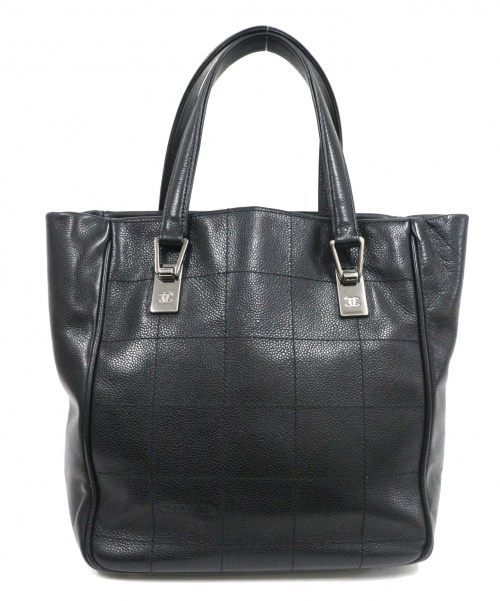 CHANEL（シャネル）CHANEL (シャネル) チョコバーレザートートバッグ ブラック 8467586 キャビアスキンの古着・服飾アイテム