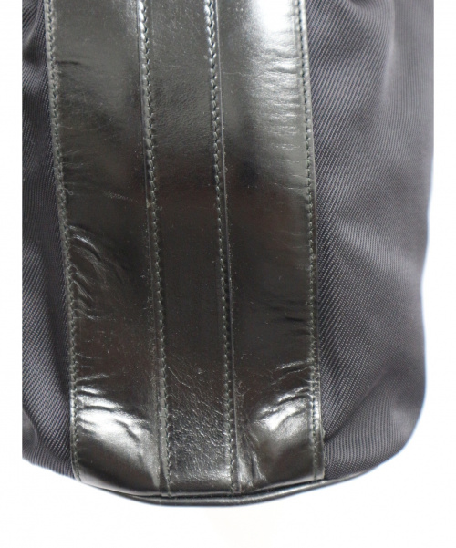 GUCCI（グッチ）GUCCI (グッチ) バンブー2WAY巾着ショルダーバッグ ブラック 1657の古着・服飾アイテム