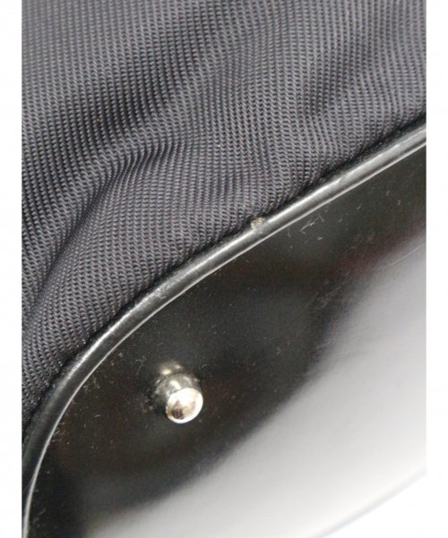 GUCCI（グッチ）GUCCI (グッチ) バンブー2WAY巾着ショルダーバッグ ブラック 1657の古着・服飾アイテム