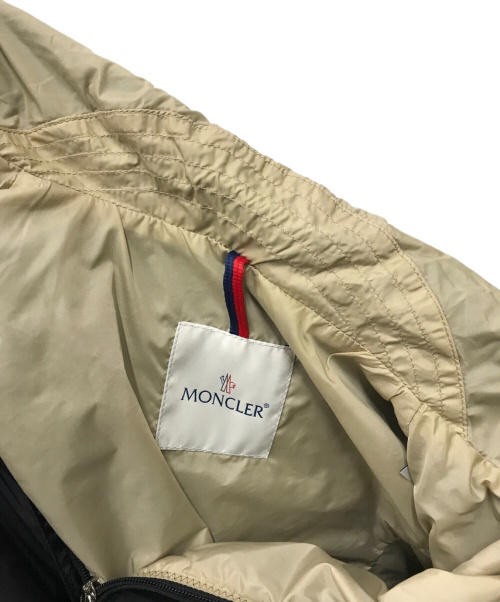 MONCLER（モンクレール）MONCLER (モンクレール) OMBRE/オンブルナイロンコート ブラック サイズ:FREEの古着・服飾アイテム