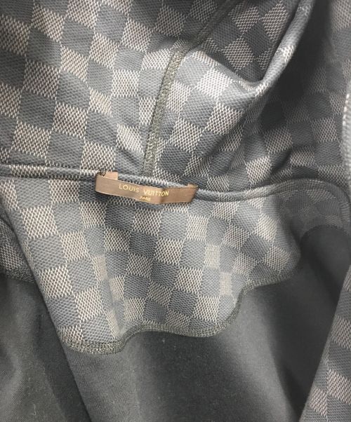 LOUIS VUITTON（ルイ ヴィトン）LOUIS VUITTON (ルイ ヴィトン) LVロゴ ダミエ ジップパーカー ブラック サイズ:XLの古着・服飾アイテム