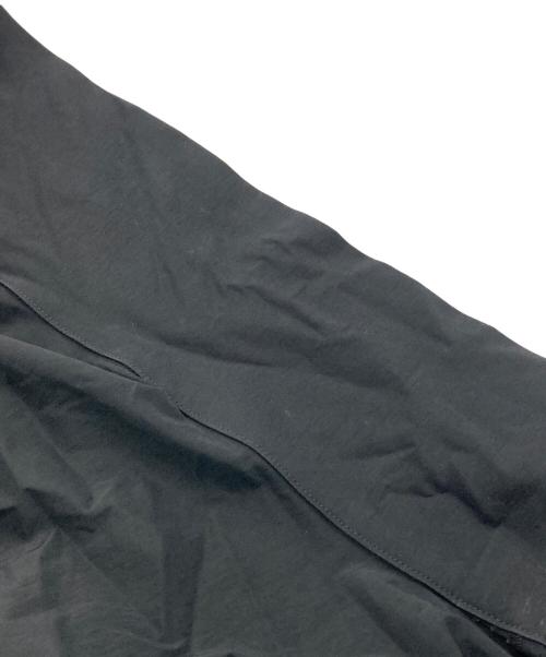 AK+1（エーケーワン）ak+1 (エーケーワン) スタンドカラージップワンピース ブラック サイズ:38の古着・服飾アイテム