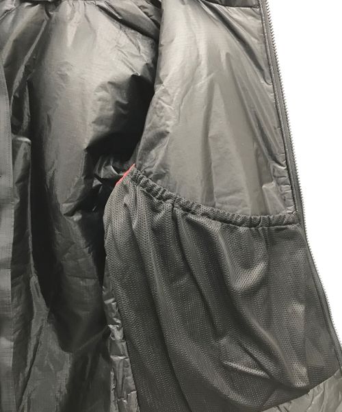 ARC'TERYX（アークテリクス）ARC'TERYX (アークテリクス) DUALLY BELAY PARKA/12717 ブラック サイズ:Sの古着・服飾アイテム