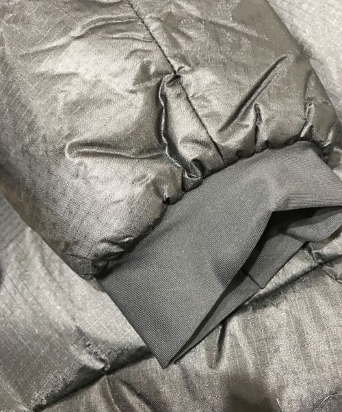 ARC'TERYX（アークテリクス）ARC'TERYX (アークテリクス) DUALLY BELAY PARKA/12717 ブラック サイズ:Sの古着・服飾アイテム