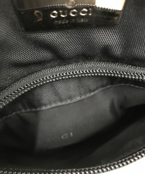 GUCCI（グッチ）GUCCI (グッチ) ナイロンショルダーバッグ/018-1612 ブラック サイズ:　の古着・服飾アイテム