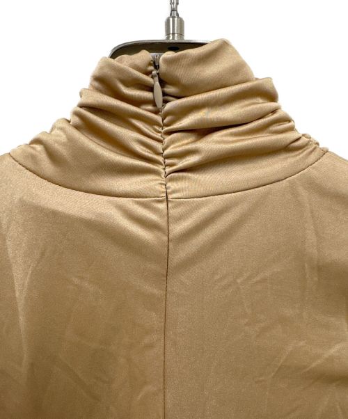 MIOSMOKEY（ミオズモーキー）MIOSMOKEY (ミオズモーキー) ギャザーカットソー ベージュ サイズ:38 未使用品の古着・服飾アイテム