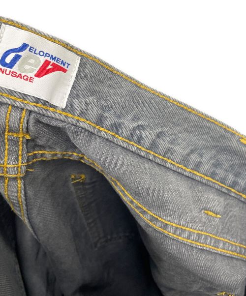 DEVELOPMENT INUSAGE（ディベロップメントインアスエイジ）DEVELOPMENT INUSAGE (ディベロップメントインアスエイジ) デニムパンツ グレー サイズ:Sの古着・服飾アイテム