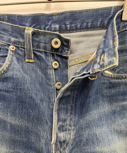 LEVI'S（リーバイス）LEVI'S (リーバイス) デニムパンツ/44501-0022/ボタン裏555/99年製/復刻 ブルー サイズ:W30L36の古着・服飾アイテム