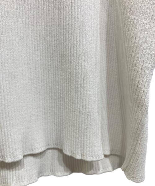 EVERYDAY I LIKE.（エヴリデイ アイ ライク）EVERYDAY I LIKE. (エヴリデイ アイ ライク) ALFRED Cropped タンクトップ ホワイト サイズ:-の古着・服飾アイテム