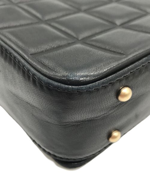 CHANEL（シャネル）CHANEL (シャネル) チョコバー ワンショルダーバッグ ブラックの古着・服飾アイテム