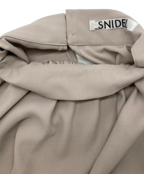 Snidel（スナイデル）Snidel (スナイデル) 3pieceジョーゼットレースワンピース ベージュの古着・服飾アイテム