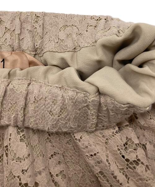 N°21（ヌメロヴェントゥーノ）N°21 (ヌメロヴェントゥーロ) レースプリーツスカート ベージュ サイズ:38の古着・服飾アイテム